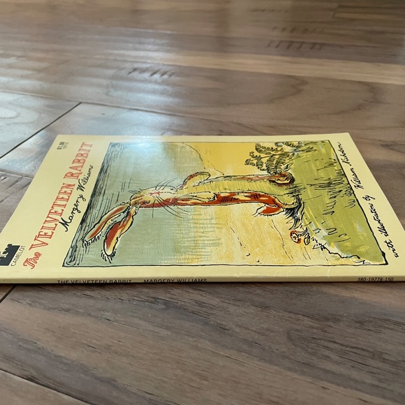 Vintage (1975) "The Velveteen Rabbit" Paperback Book - Picture 2 of 7